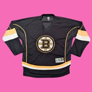 Official NHL Boston's Bruins Hockey Jersey Size L/XL